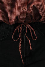 Load image into Gallery viewer, Rust Button Down Draw String Hem Top
