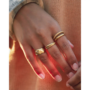 Retta herringbone adjustable ring