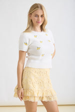 Load image into Gallery viewer, White floral embroidery sweater
