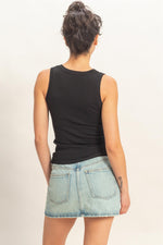 Load image into Gallery viewer, Black knit tank
